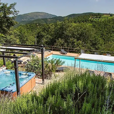 In Sleeps 4 Includes Swimming Pool Διαμέρισμα