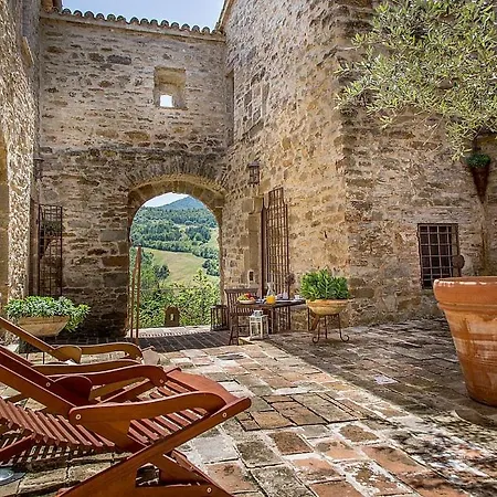 In Sleeps 4 Includes Swimming Pool Διαμέρισμα *